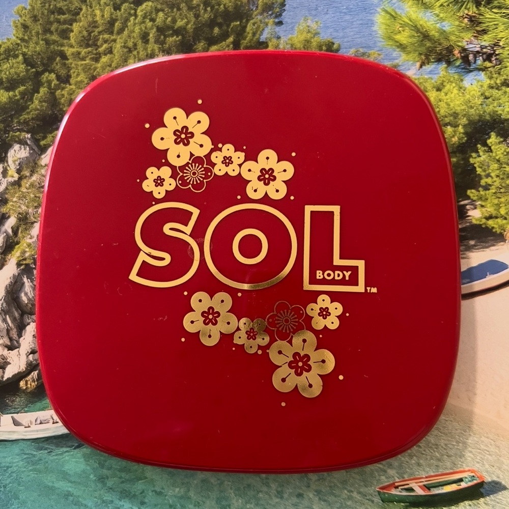 SOL BODY SHIMMER POWDER